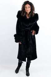 Women's exclusive alpaca coat Amelia with hood